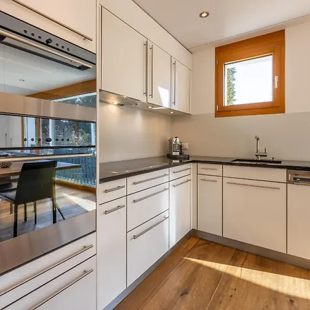 Apartamento Homes-taviarna 5 3 *